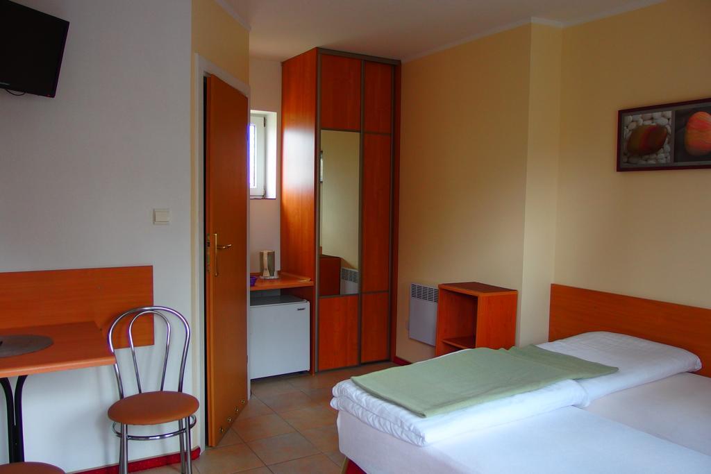 Patio Apartamenty I Pokoje Niechorze Ngoại thất bức ảnh